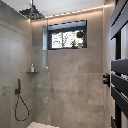 Berkeley House * ウィンダミア