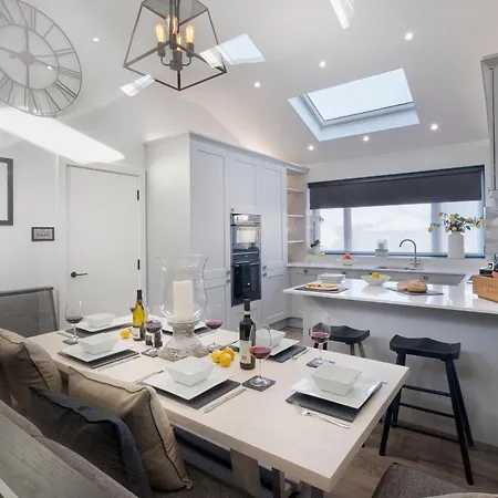 Berkeley House 別荘 *