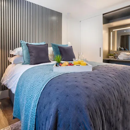 Berkeley House 別荘